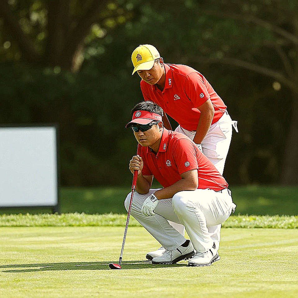 Dữ liệu, quyền lực và cái bẫy ký ức: cách đọc một bản tin golf chuyên nghiệp
