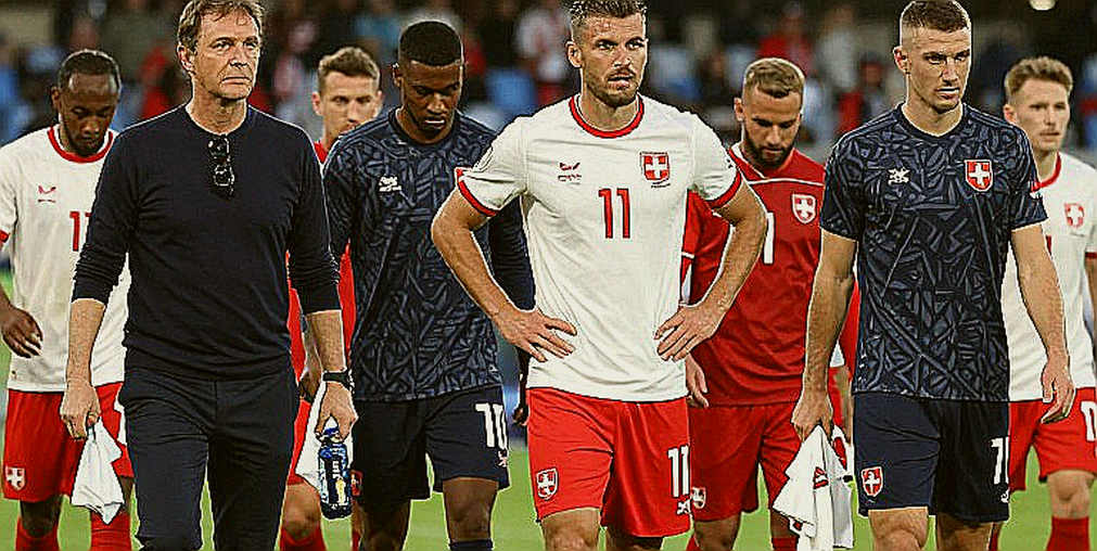 Palmer trở lại tuyển Anh: tiếng vỗ tay đang che khuất vết nứt ở trục dọc