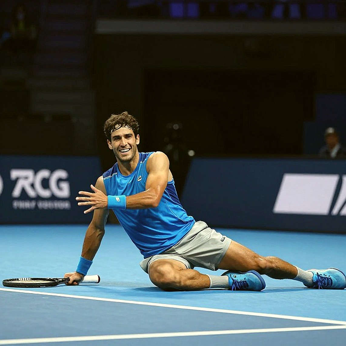 Zheng Qinwen đánh bại Iga Swiatek, lần đầu tiên qualifier lọt vào tứ kết US Open kể từ Raducanu Zheng Qinwen đánh bại Iga Swiatek, lần đầu tiên qualifier lọt vào tứ kết US Open kể từ Raducanu