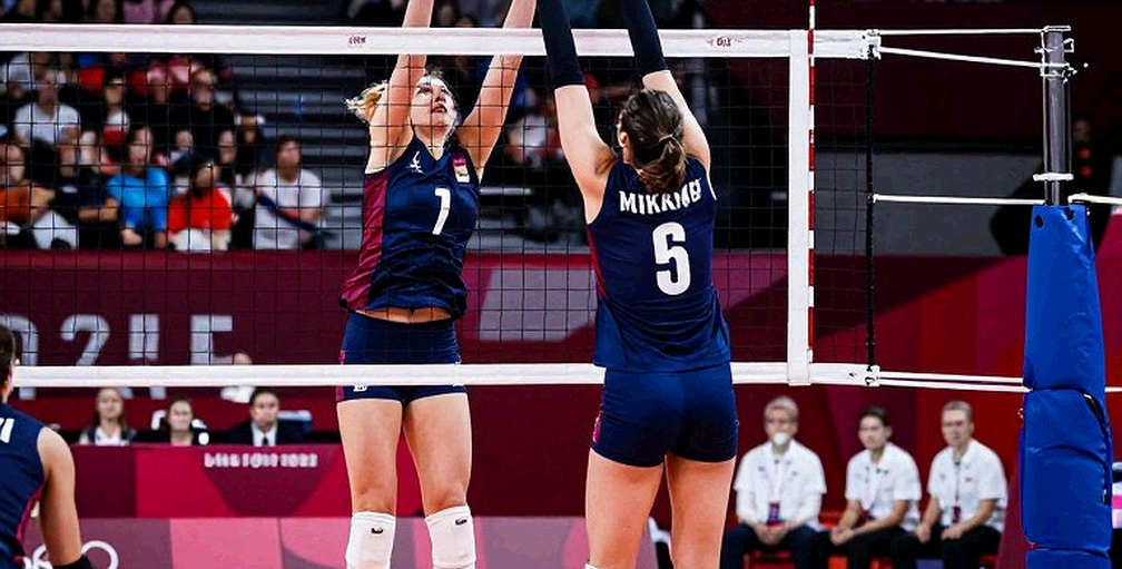 Thổ Nhĩ Kỳ đánh bại Serbia 3-0 tại bán kết EuroVolley 2026, chính thức giành vé Olympic 2028