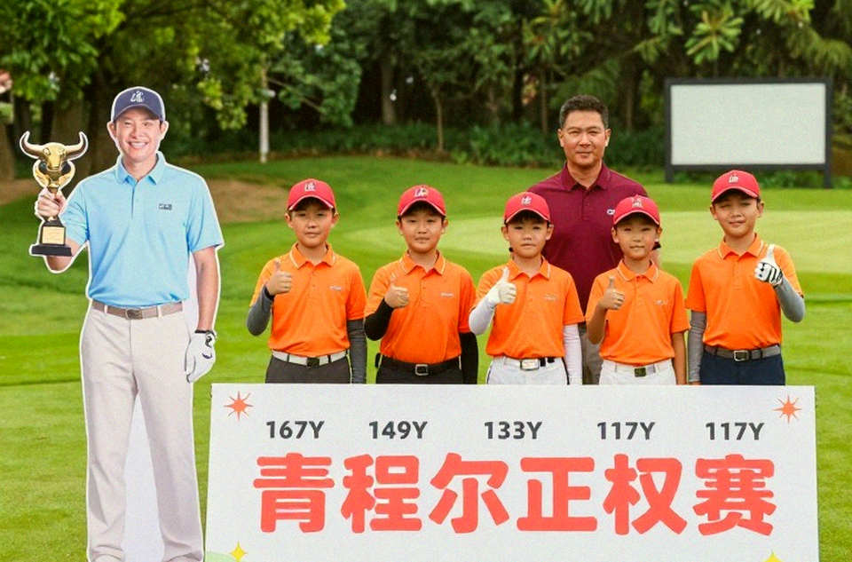 Paul Casey và vòng 63 gậy không chỉ vì tiền: Số liệu giải mã màn dẫn đầu Omega European Masters giữa lời hứa từ thiện
