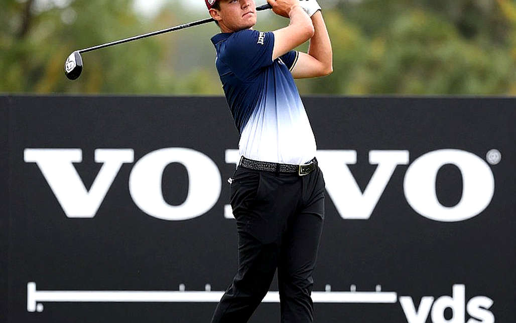 Paul Casey và vòng 63 gậy không chỉ vì tiền: Số liệu giải mã màn dẫn đầu Omega European Masters giữa lời hứa từ thiện Paul Casey và vòng 63 gậy không chỉ vì tiền: Số liệu giải mã màn dẫn đầu Omega European Masters giữa lời hứa từ thiện