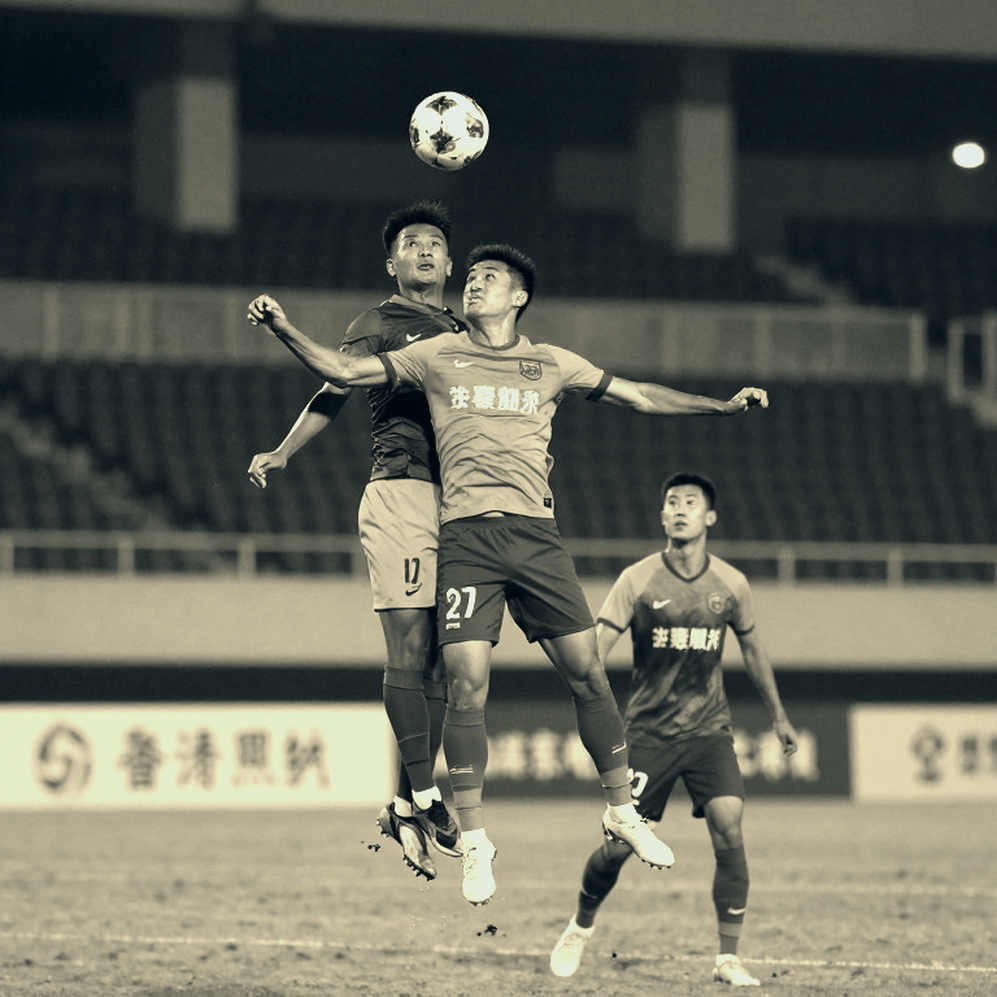 CĐV Hải Phòng bùng nổ tranh cãi sau khi Lucas Vinicius lập hat-trick cho Ninh Bình trên sân Lạch Tray
