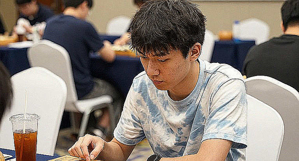 Total Chess, Budapest và chiếc đồng hồ chưa có trong luật: hệ thống tính điểm hợp nhất vẫn đang chờ